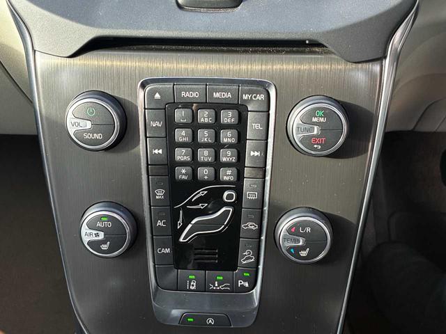 VOLVO V40 CROSS COUNTRY T5 AWD