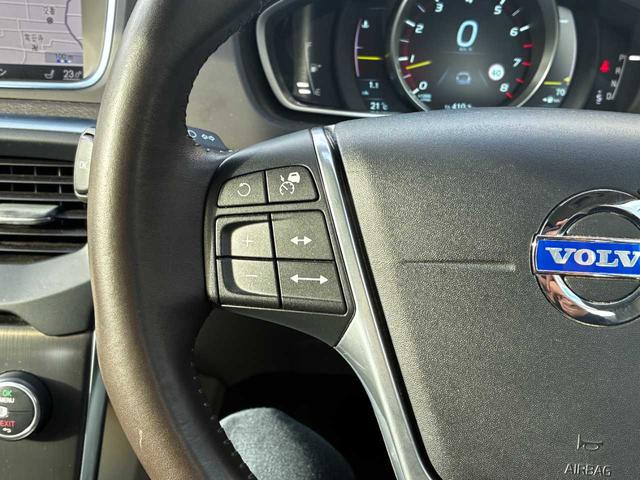 VOLVO V40 CROSS COUNTRY T5 AWD