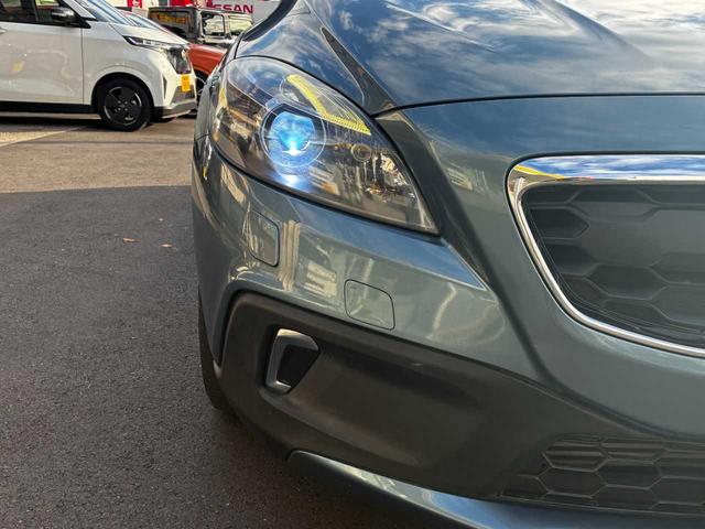 VOLVO V40 CROSS COUNTRY T5 AWD