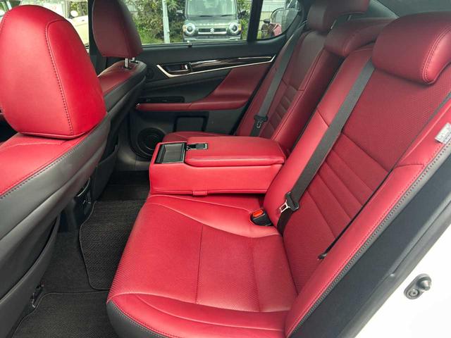GS GS350 Fスポーツ ユーザー買取/禁煙/赤革/三眼LEDヘッドライト/クリアランスソナー/衝突軽減ブレーキ/BSM/レーンキープ/アダプティブクルーズ/バックカメラ/オートハイビーム/シートクーラー&ヒーター/純正ナビ(32枚目)
