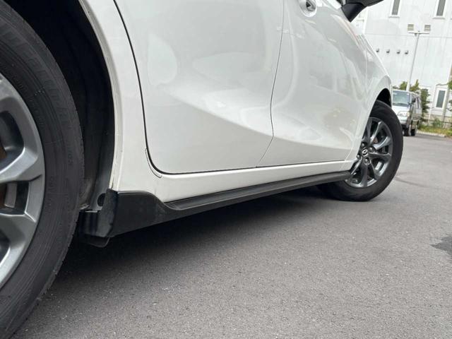 デミオ 13Sツーリング 1オナ禁煙/ユーザー買取車/純正フルエアロ/純正ナビ/レーンキープアシスト/スマートブレーキサポート/レーダークルーズ/地デジ/LEDヘッドライト/DVD/ETC/Bluetooth(4枚目)