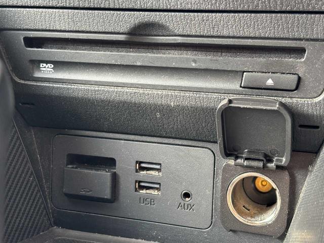 デミオ 13Sツーリング 1オナ禁煙/ユーザー買取車/純正フルエアロ/純正ナビ/レーンキープアシスト/スマートブレーキサポート/レーダークルーズ/地デジ/LEDヘッドライト/DVD/ETC/Bluetooth(21枚目)