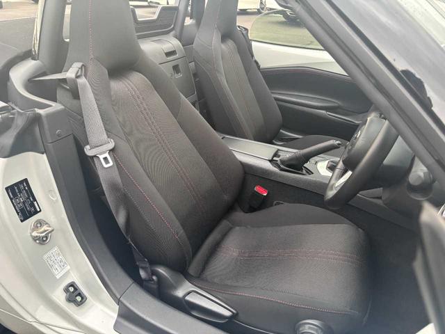 ロードスター Ｓスペシャルパッケージ　１オーナー／禁煙／ユーザー買取／６速ＭＴ／純正ナビ／フルセグＴＶ／バックカメラ／横滑り防止／純正１６インチアルミ／ＬＥＤ／スマートキー／プッシュスタート／Ｂｌｕｅｔｏｏｔｈ（15枚目）