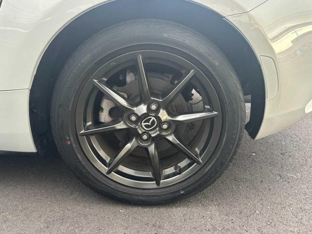 ロードスター Ｓスペシャルパッケージ　１オーナー／禁煙／ユーザー買取／６速ＭＴ／純正ナビ／フルセグＴＶ／バックカメラ／横滑り防止／純正１６インチアルミ／ＬＥＤ／スマートキー／プッシュスタート／Ｂｌｕｅｔｏｏｔｈ（27枚目）