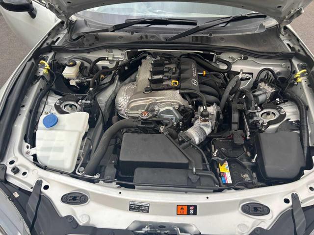 ロードスター Ｓスペシャルパッケージ　１オーナー／禁煙／ユーザー買取／６速ＭＴ／純正ナビ／フルセグＴＶ／バックカメラ／横滑り防止／純正１６インチアルミ／ＬＥＤ／スマートキー／プッシュスタート／Ｂｌｕｅｔｏｏｔｈ（28枚目）