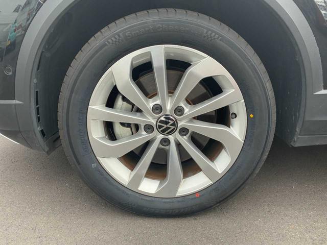 Ｔ－ロック ＴＤＩ　スタイル　ユーザー買取／ディスカバープロＰＫＧ／バックカメラ／ＡｐｐｌｅＣａｒＰｌａｙ／衝突軽減／レーンキープ／Ｂｌｕｅｔｏｏｔｈ／自動駐車支援／タイプＣ／置くだけ充電／パワーバックドア／取扱説明書／記録簿（27枚目）