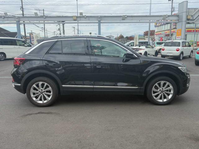 Ｔ－ロック ＴＤＩ　スタイル　ユーザー買取／ディスカバープロＰＫＧ／バックカメラ／ＡｐｐｌｅＣａｒＰｌａｙ／衝突軽減／レーンキープ／Ｂｌｕｅｔｏｏｔｈ／自動駐車支援／タイプＣ／置くだけ充電／パワーバックドア／取扱説明書／記録簿（32枚目）