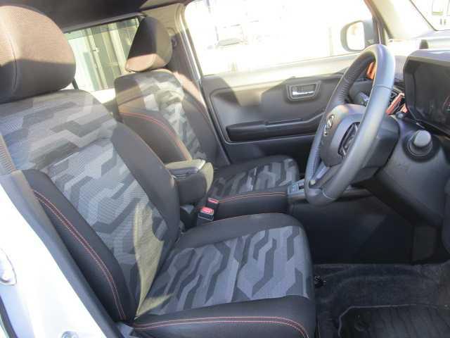 タフト Ｇターボ　ユーザー買取／１オナ禁煙／４ＷＤ／純正ワイドナビ／パノラマモニター／フルセグＴＶ／ナビ連動ドラレコ／エンジンスターター／ＥＴＣ／ＬＥＤヘッド／ガラスルーフ／衝突軽減／アダプティブクルーズ（19枚目）