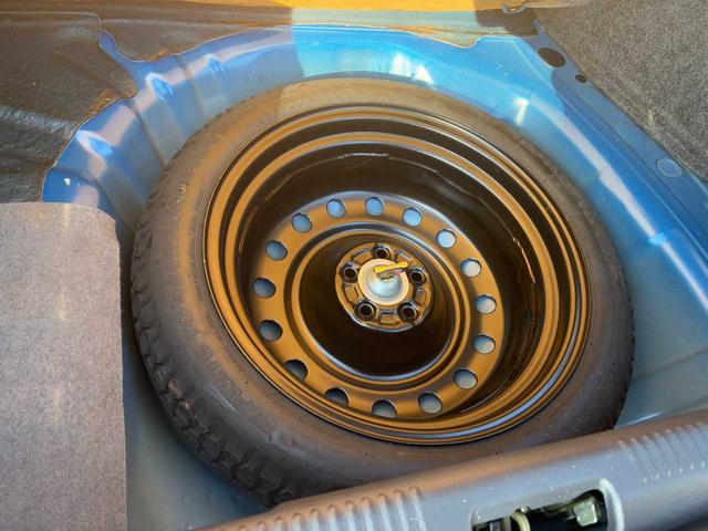 インプレッサ ＷＲＸ　ＳＴｉ　ユーザー買取／フルノーマル／涙目Ｃ型／純正大型リアスポイラー／純正１７インチＡＷ／ディーラー記録簿Ｈ１５．１６．１７．１８．１９．２０．２４．２６．２７．２８．３０．Ｒ２．４．６．７年付／取扱説明書／（23枚目）