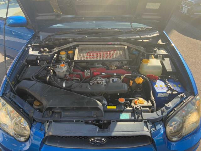 インプレッサ ＷＲＸ　ＳＴｉ　ユーザー買取／フルノーマル／涙目Ｃ型／純正大型リアスポイラー／純正１７インチＡＷ／ディーラー記録簿Ｈ１５．１６．１７．１８．１９．２０．２４．２６．２７．２８．３０．Ｒ２．４．６．７年付／取扱説明書／（44枚目）