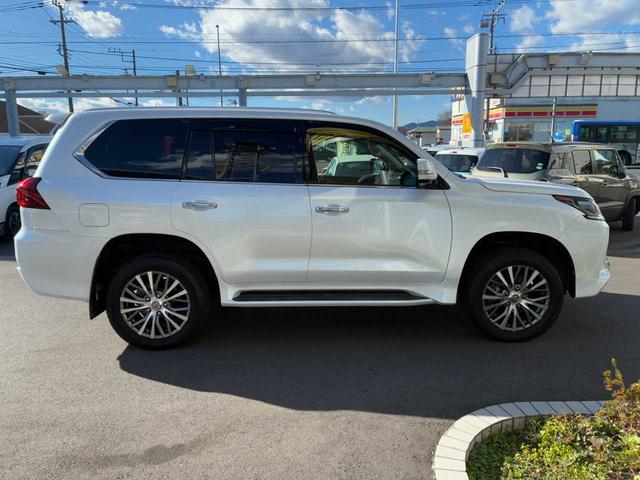 LX LX570 ユーザー買取/禁煙/サンルーフ/マークレビンソン/360度カメラ/プリクラッシュ/レーンキープ/黒革電動シート/LEDヘッド/パワーバック/Bluetooth/シートヒーター&クーラー/ETC2.0(58枚目)