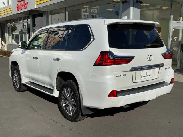 LX LX570 ユーザー買取/禁煙/サンルーフ/マークレビンソン/360度カメラ/プリクラッシュ/レーンキープ/黒革電動シート/LEDヘッド/パワーバック/Bluetooth/シートヒーター&クーラー/ETC2.0(61枚目)