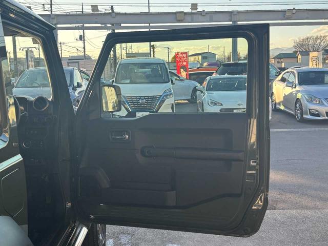 ジムニーシエラ JC 1オナ&禁煙/ユーザー買取/F・Sガーニッシュ/純正ナビ/バックカメラ/衝突軽減/クルーズコントロール/車線逸脱警報/フルセグTV/純正16インチアルミ/ETC2.0/オートライト/Bluetooth(23枚目)