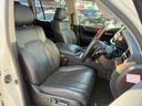 LX570 ユーザー買取/禁煙/サンルーフ/マークレビンソン/360度カメラ/プリクラッシュ/レーンキープ/黒革電動シート/LEDヘッド/パワーバック/Bluetooth/シートヒーター&クーラー/ETC2.0(26枚目)