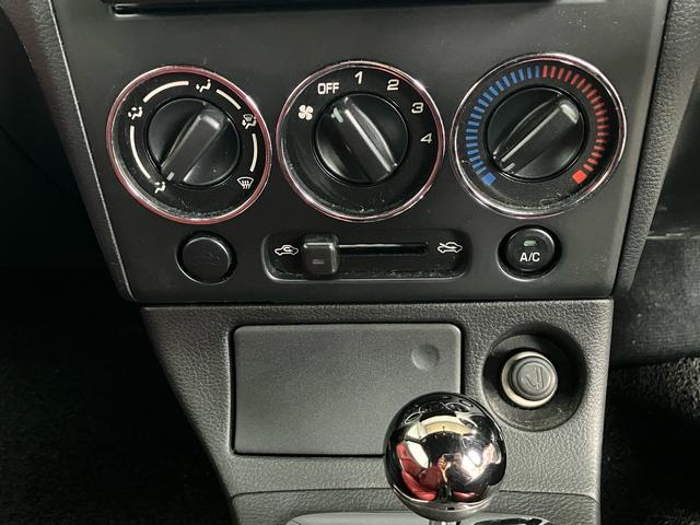 コペン アクティブトップ　赤革シート　オープンルーフ　エアコン　パワステ　パワーウィンドウ（17枚目）