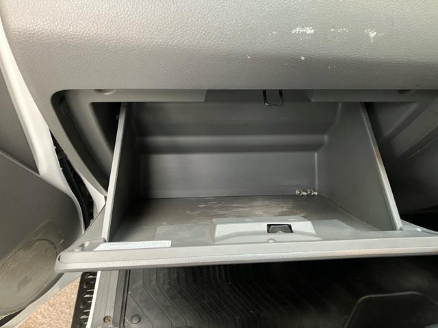 ＮＶ３５０キャラバンバン ロングＤＸ　エアコン　パワステ　パワーウィンドウ　エアバック（16枚目）