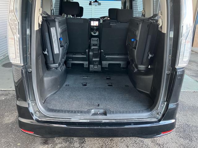 セレナ ハイウェイスター Sエディション エアコン パワステ ナビ付 オートライト 3列シート(39枚目)