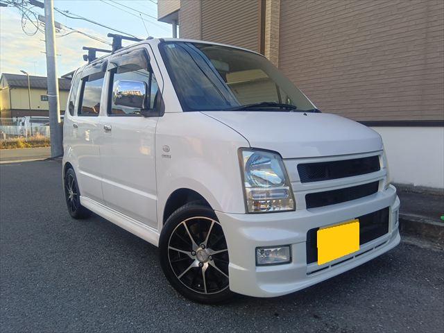 ワゴンＲ ＦＸ　マニュアル／４ＷＤ／ＳＵＺＵＫＩスポーツフルエアロ／キーレス／ＥＴＣ／ナビＴＶ／メッキ電動格納ミラー／フォグ／シートヒーター／アルミペダル／社外シフトノブ／社外アルミ／ドアバイザー／リアフィルム（3枚目）