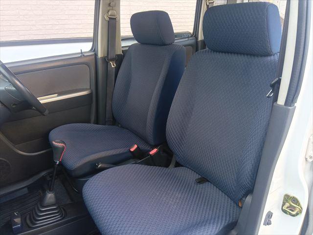 ワゴンＲ ＦＸ　マニュアル／４ＷＤ／ＳＵＺＵＫＩスポーツフルエアロ／キーレス／ＥＴＣ／ナビＴＶ／メッキ電動格納ミラー／フォグ／シートヒーター／アルミペダル／社外シフトノブ／社外アルミ／ドアバイザー／リアフィルム（18枚目）