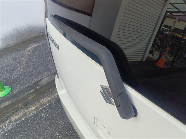 ワゴンＲ ＦＸ　マニュアル／４ＷＤ／ＳＵＺＵＫＩスポーツフルエアロ／キーレス／ＥＴＣ／ナビＴＶ／メッキ電動格納ミラー／フォグ／シートヒーター／アルミペダル／社外シフトノブ／社外アルミ／ドアバイザー／リアフィルム（33枚目）