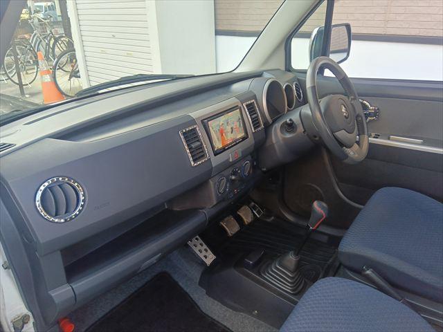 ワゴンＲ ＦＸ　マニュアル／４ＷＤ／ＳＵＺＵＫＩスポーツフルエアロ／キーレス／ＥＴＣ／ナビＴＶ／メッキ電動格納ミラー／フォグ／シートヒーター／アルミペダル／社外シフトノブ／社外アルミ／ドアバイザー／リアフィルム（35枚目）