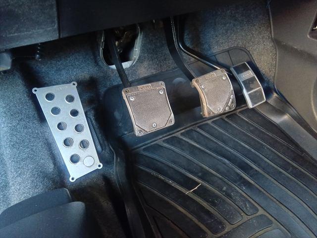 ワゴンＲ ＦＸ　マニュアル／４ＷＤ／ＳＵＺＵＫＩスポーツフルエアロ／キーレス／ＥＴＣ／ナビＴＶ／メッキ電動格納ミラー／フォグ／シートヒーター／アルミペダル／社外シフトノブ／社外アルミ／ドアバイザー／リアフィルム（43枚目）