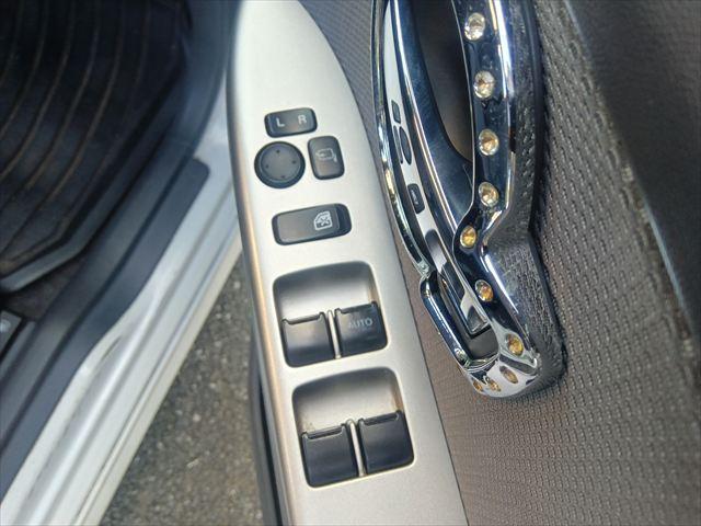 ワゴンＲ ＦＸ　マニュアル／４ＷＤ／ＳＵＺＵＫＩスポーツフルエアロ／キーレス／ＥＴＣ／ナビＴＶ／メッキ電動格納ミラー／フォグ／シートヒーター／アルミペダル／社外シフトノブ／社外アルミ／ドアバイザー／リアフィルム（45枚目）