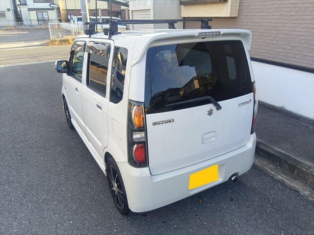 ワゴンＲ ＦＸ　マニュアル／４ＷＤ／ＳＵＺＵＫＩスポーツフルエアロ／キーレス／ＥＴＣ／ナビＴＶ／メッキ電動格納ミラー／フォグ／シートヒーター／アルミペダル／社外シフトノブ／社外アルミ／ドアバイザー／リアフィルム（57枚目）