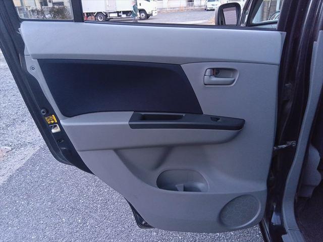 ワゴンR FX マット塗装/マニュアル/社外アルミ/ドアバイザー/リアワイパー/リアフィルム/電動格納ミラー/ABS/ライトレベライザー/PWスイッチ新品交換/新品ハンドルカバー(44枚目)