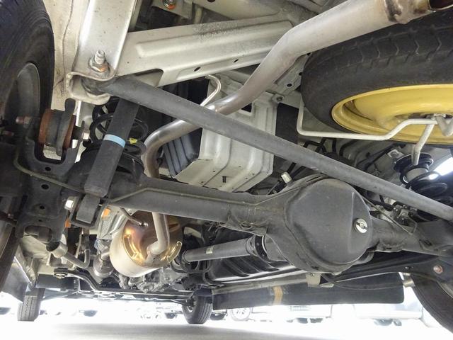 ＮＶ１００クリッパーバン 特別仕様車ＤＸ－ＧＬエマージェンシーブレーキパッケージ　衝突軽減装置　アーリ―バス　タイプ２仕様　ナビ　Ｂｌｕｅｔｏｏｔｈオーディオ・ハンズフリー　フルセグＴＶ　４ナンバー　キーレス　ＡＢＳ　Ｗエアバッグ　両側スライドドア　ハイルーフ（27枚目）