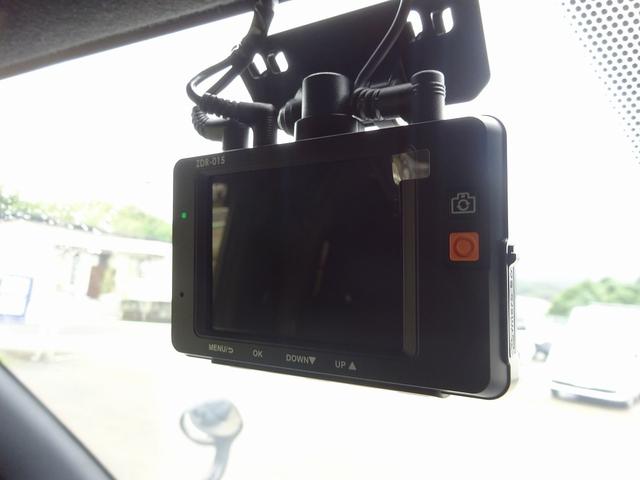 ハイエースバン キャンピングカー ケイワークス オーロラスタークルーズSL バンコン シンク エバスペヒャー製FFヒーター シングルサブ 1500Wインバーター フレキシブルソーラー サイドオーニング 電子レンジ 給排水19L フリップダウンモニター ポップアップ TSS(46枚目)