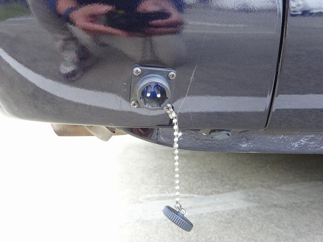 ハイエースバン キャンピングカー ケイワークス オーロラスタークルーズSL バンコン シンク エバスペヒャー製FFヒーター シングルサブ 1500Wインバーター フレキシブルソーラー サイドオーニング 電子レンジ 給排水19L フリップダウンモニター ポップアップ TSS(74枚目)