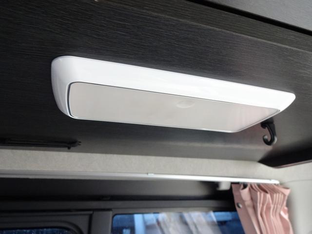 ハイエースワゴン キャンピングカー リンエイ バカンチェスプライベート バンコン シンク DC冷蔵庫 べバストFFヒーター ツインサブバッテリー 走行充電 インバーター2000W ソーラーパネル 電子レンジ 走行時リアクーラー・リアヒーター 給排水タンク 液晶テレビ(26枚目)