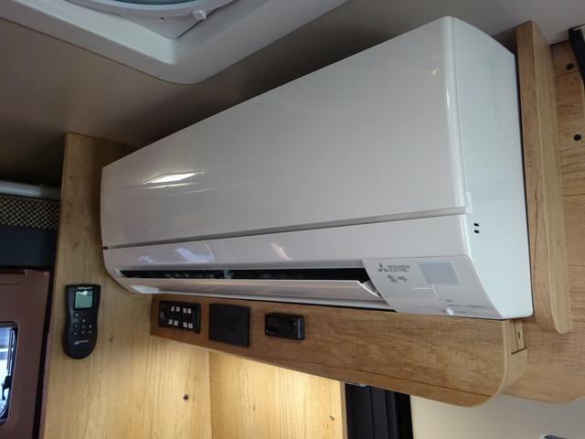 デュカト ナッツＲＶ　フォルトナ　タイプＭ　エボライト　シンク　ＤＣ冷蔵庫　エバスペヒャー製ＦＦヒーター　リチウム４００Ａｈ　インバーター１５００Ｗ　温水ボイラー（カセットガス）　家庭用ＡＣ　後席ＴＶ　給排水タンク　サイドオーニング　電動ステップ（33枚目）