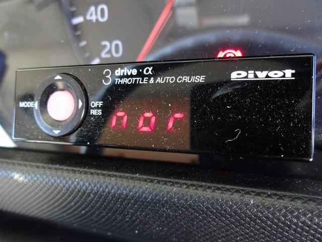 カムロード キャンピングカー バンテック コルドリーブス キャブコン シンク コンロ DC冷蔵庫 べバスト製FFヒーター リチウム500Ah 内部電源 外部充電 インバーター1500W フレキシブルソーラー4枚 家庭用エアコン 液晶テレビ マックスファン(48枚目)