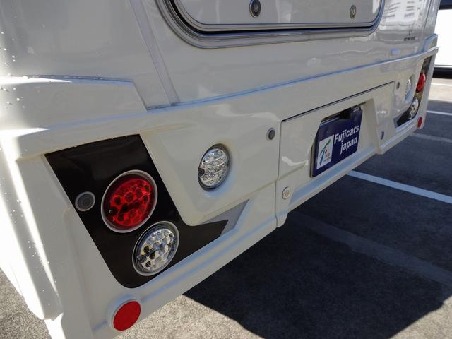 カムロード キャンピングカー バンテック コルドリーブス キャブコン シンク コンロ DC冷蔵庫 べバスト製FFヒーター リチウム500Ah 内部電源 外部充電 インバーター1500W フレキシブルソーラー4枚 家庭用エアコン 液晶テレビ マックスファン(70枚目)