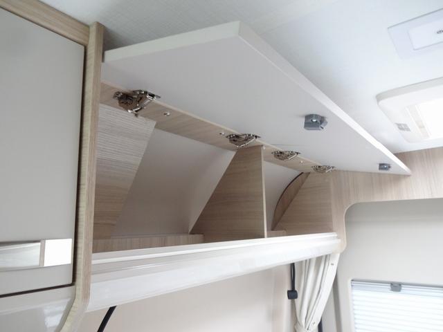 デュカト キャンピングカー　ローラーチーム　リビングストーンＫ２　バンコン　シンク　コンロ　ＤＣ冷蔵庫　トルマ燃料式ＦＦヒーター＆温水ボイラー　カセットトイレ　シャワー　ＤＣエアコン　バックカメラ　電動ステップ　レミスシェード　クルーズコントロール（45枚目）