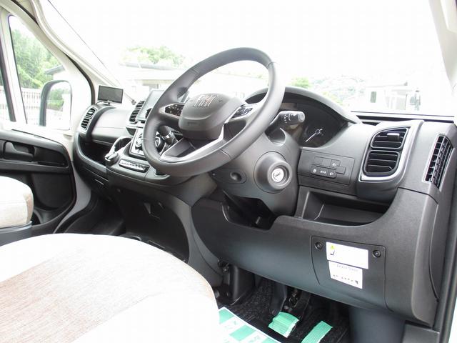 デュカト キャンピングカー　ローラーチーム　リビングストーンＫ２　バンコン　シンク　コンロ　ＤＣ冷蔵庫　トルマ燃料式ＦＦヒーター＆温水ボイラー　カセットトイレ　シャワー　ＤＣエアコン　バックカメラ　電動ステップ　レミスシェード　クルーズコントロール（49枚目）