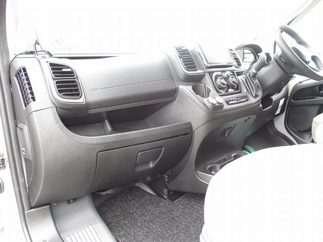 デュカト キャンピングカー　ローラーチーム　リビングストーンＫ２　バンコン　シンク　コンロ　ＤＣ冷蔵庫　トルマ燃料式ＦＦヒーター＆温水ボイラー　カセットトイレ　シャワー　ＤＣエアコン　バックカメラ　電動ステップ　レミスシェード　クルーズコントロール（51枚目）