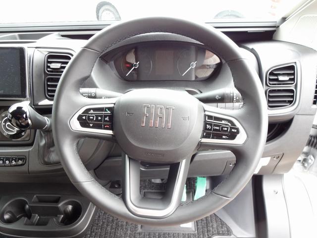 デュカト キャンピングカー　ローラーチーム　リビングストーンＫ２　バンコン　シンク　コンロ　ＤＣ冷蔵庫　トルマ燃料式ＦＦヒーター＆温水ボイラー　カセットトイレ　シャワー　ＤＣエアコン　バックカメラ　電動ステップ　レミスシェード　クルーズコントロール（52枚目）