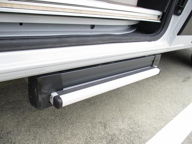 デュカト キャンピングカー　ローラーチーム　リビングストーンＫ２　バンコン　シンク　コンロ　ＤＣ冷蔵庫　トルマ燃料式ＦＦヒーター＆温水ボイラー　カセットトイレ　シャワー　ＤＣエアコン　バックカメラ　電動ステップ　レミスシェード　クルーズコントロール（66枚目）