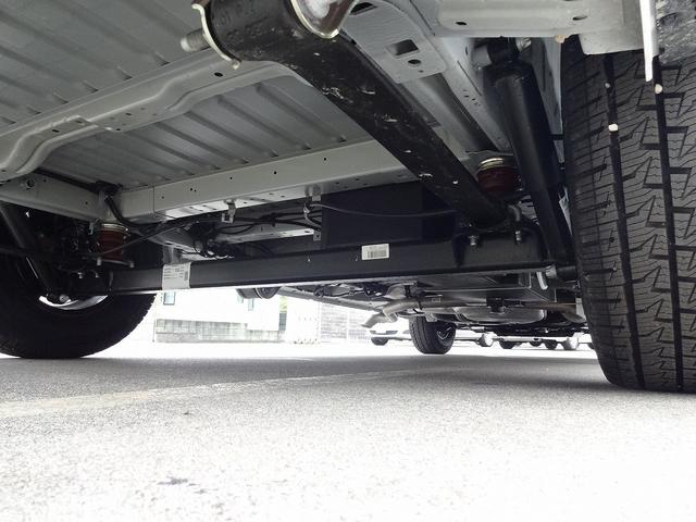 デュカト キャンピングカー　ローラーチーム　リビングストーンＫ２　バンコン　シンク　コンロ　ＤＣ冷蔵庫　給排水タンク　燃料式温水ボイラー＆ＦＦヒーター　シャワー　トイレ　電動ステップ　スカイルーフバンフロントウィンドウ　バックカメラ　レミスシェード　ＤＣエアコン（46枚目）