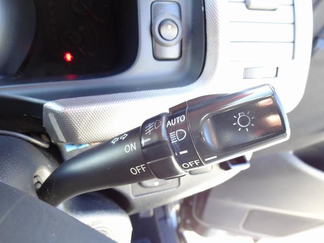 独自ルートの買取事業部を中心に、国産、　インポートカーディーラー、全国に点在する業者オークションから、仕入れスタッフが現車を徹底的に検証し、厳選した仕入れをおこなっております。