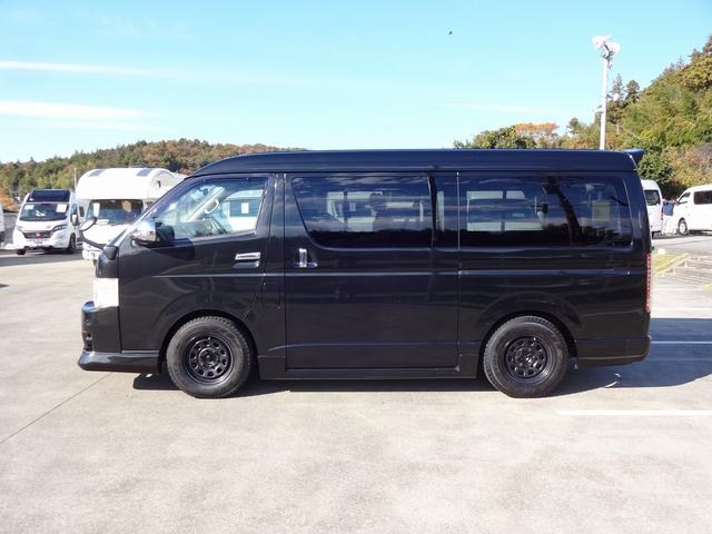 フジカーズジャパン厚木店では、キャンピングカー常時１００台から展示中☆　新車・輸入車・中古車、バンコン・バスコン・キャブコン・トレーラー・軽キャンなどなど！！