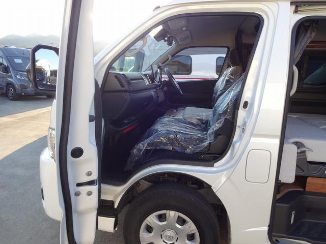 ハイエースワゴン キャンピングカー　ＦＯＣＳ　ＤＳ－Ｆ　バンコン　シンク　ＤＣ冷蔵庫　べバスト製ＦＦヒーター　シングルサブバッテリー　走行充電　外部充電　外部電源　内部電源　電子レンジ　走行時リアクーラー・リアヒーター　給排水タンク１０Ｌ　マックスファン（49枚目）