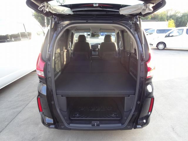 フリード＋ キャンピングカー　ホワイトハウス　フリースタイル　バンコン　エバスペヒャー製ＦＦヒーター　シングルサブバッテリー　走行充電　外部電源　外部充電　ホンダセンシング　リア両側パワースライドドア　フロントシートシートヒーター　ポップアップルーフ（13枚目）