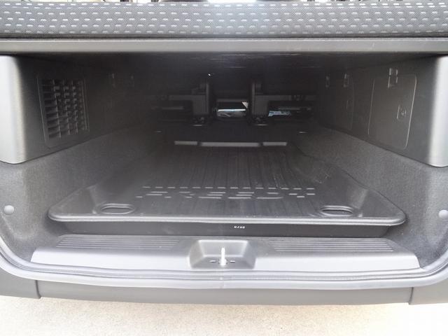 フリード＋ キャンピングカー　ホワイトハウス　フリースタイル　バンコン　エバスペヒャー製ＦＦヒーター　シングルサブバッテリー　走行充電　外部電源　外部充電　ホンダセンシング　リア両側パワースライドドア　フロントシートシートヒーター　ポップアップルーフ（24枚目）