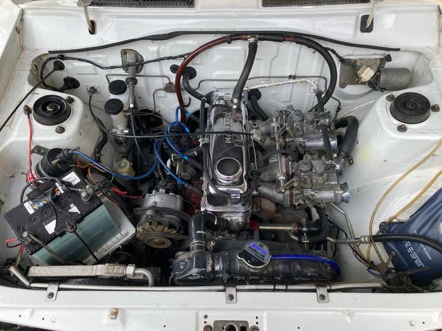 サニー  4ドア 1200DX A12 SOLEX 5速換装 クーラー ローダウン RSワタナベAW Fディスク B110(11枚目)