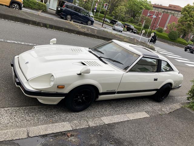 フェアレディＺ 　２８０Ｚ　２ｂｙ２　Ｔバールーフ　Ｌ２８　インジェクション　オートマ　フル装備　ローダウン（9枚目）