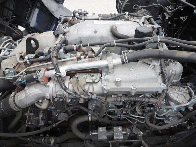 ギガ ハイルーフ 積載13.6トン 4軸低床 アルミウィング(5枚目)